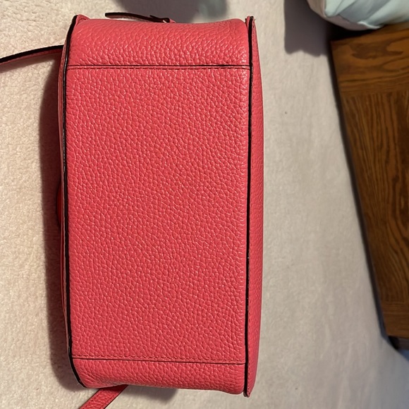 Bright pink Kate Spade leather bag - Picture 8 of 8